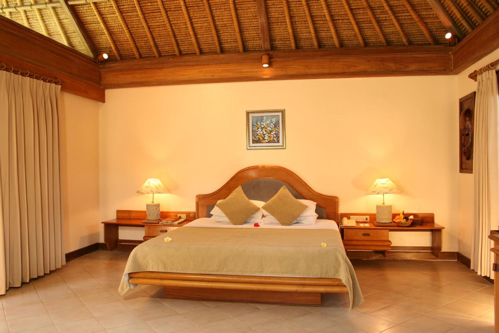 Hotel Puri Bagus Lovina Exterior foto