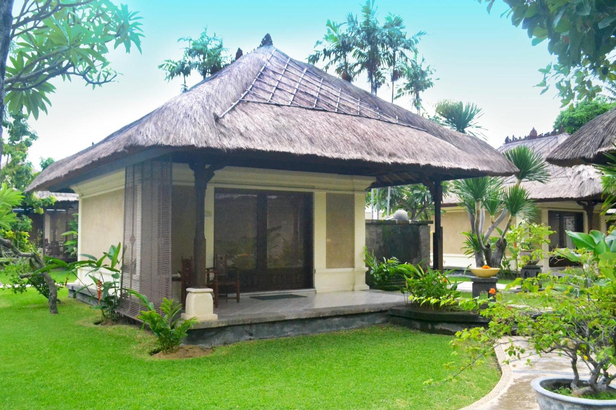 Hotel Puri Bagus Lovina Exterior foto